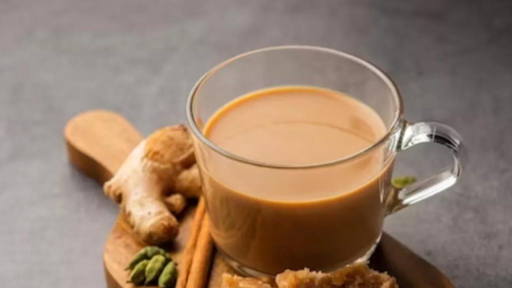 अदरक की चाय नेचुरल इमेनगॉग